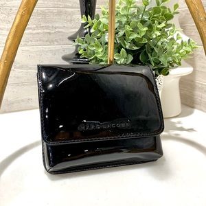 MARC JACOBS small square clutch, blk. patent
